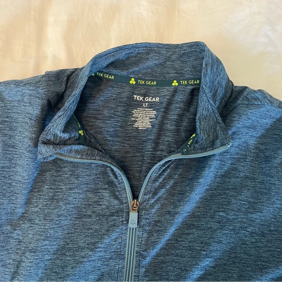 Men’s Quarter Zip - Picture 2 of 2